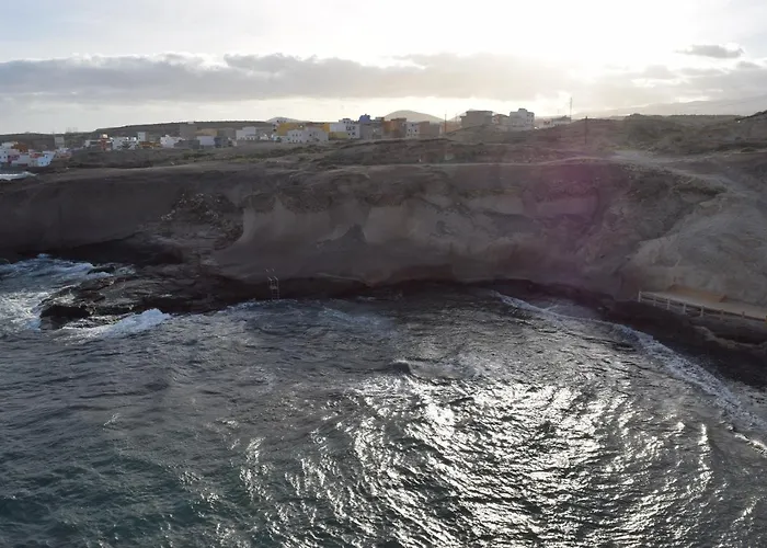 Casa Rita La Caleta De Arico 公寓 *