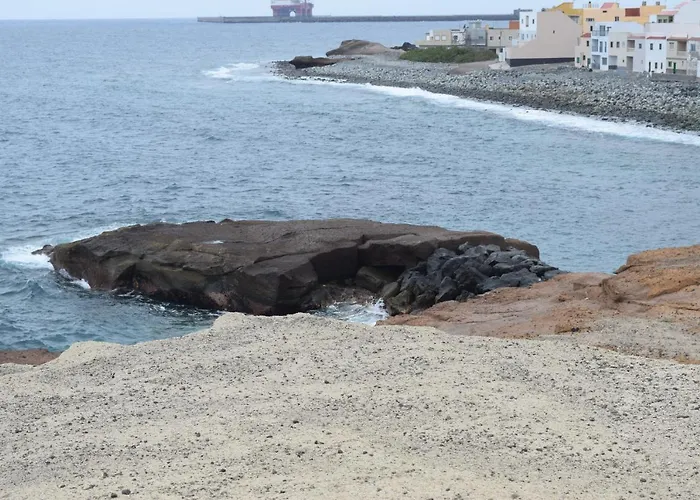 Casa Rita La Caleta De Arico 公寓 *